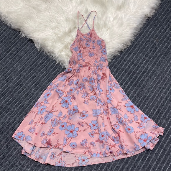 Urban Outfitters Kimchi Blue Verlina Mini Dress Size XS Floral Print Backless - Picture 6 of 14